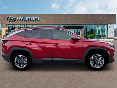 2026 Hyundai Tucson SEL FWD