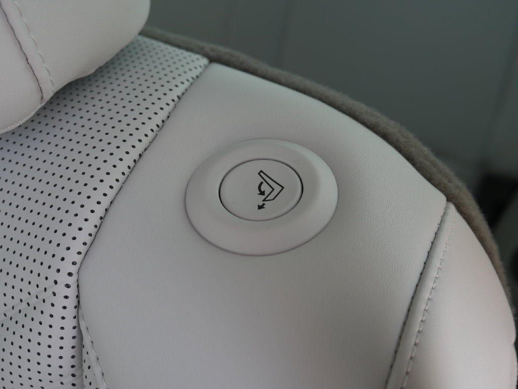 2026 Hyundai Palisade Hybrid SEL Premium 8 Passenger