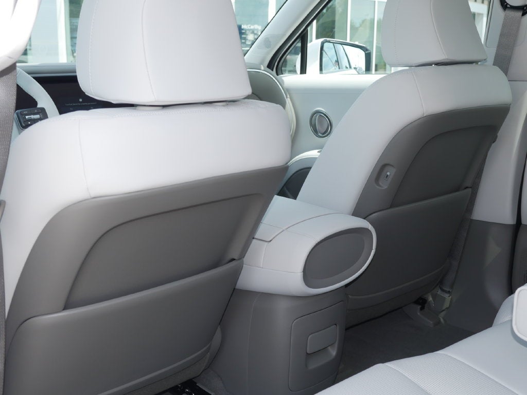 2026 Hyundai Palisade Hybrid SEL Premium 8 Passenger