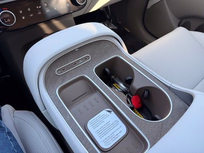 2027 Hyundai Palisade SEL Premium 7 Passenger