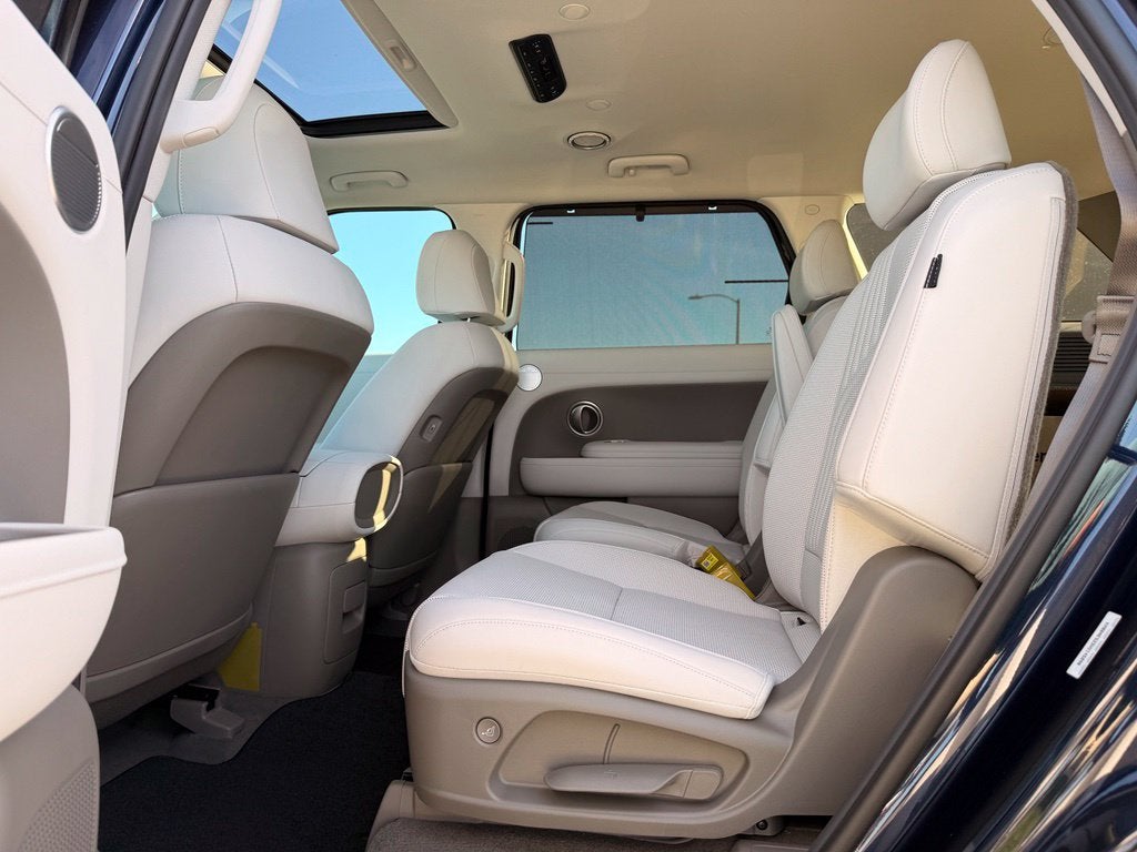 2027 Hyundai Palisade SEL Premium 7 Passenger