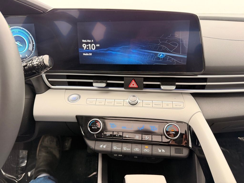 2025 Hyundai Elantra Hybrid Limited