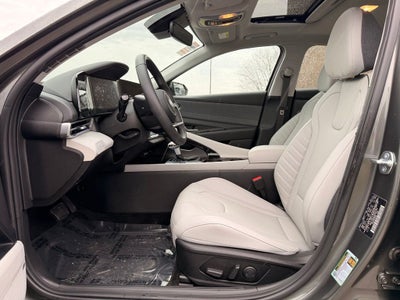 2025 Hyundai Elantra Limited