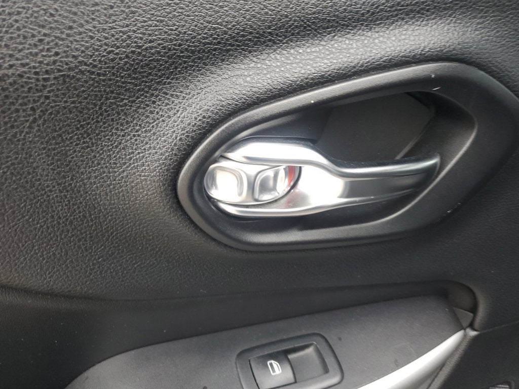 2018 Jeep Cherokee Latitude Plus