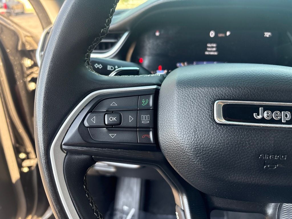 2023 Jeep Grand Cherokee L Laredo