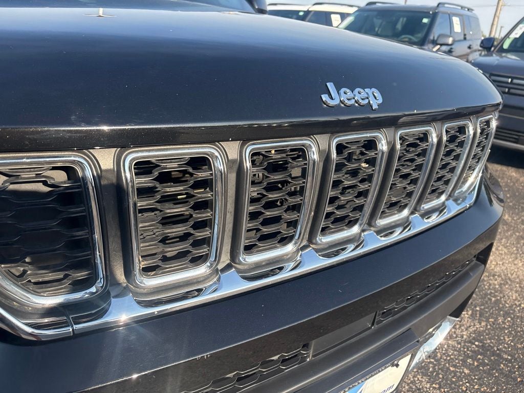 2023 Jeep Grand Cherokee L Laredo