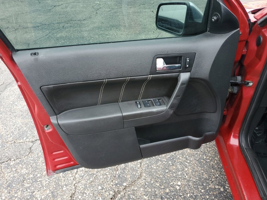 2010 Ford Focus SEL