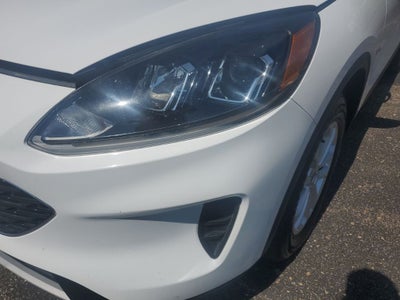2022 Ford Escape Hybrid SE