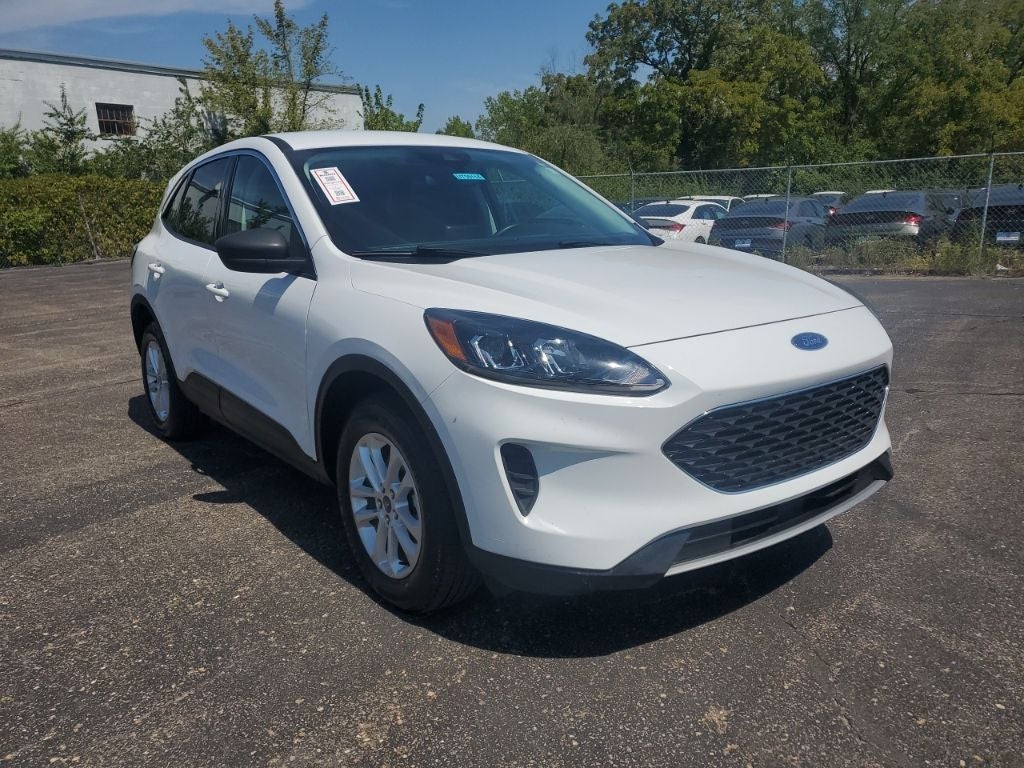 2022 Ford Escape Hybrid SE