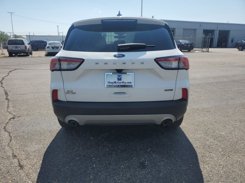 2022 Ford Escape Hybrid SE