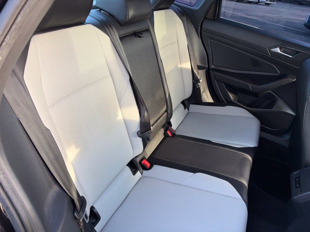 2021 Volkswagen Jetta R-Line