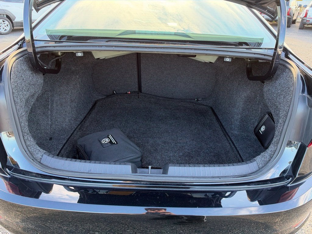 2021 Volkswagen Jetta R-Line