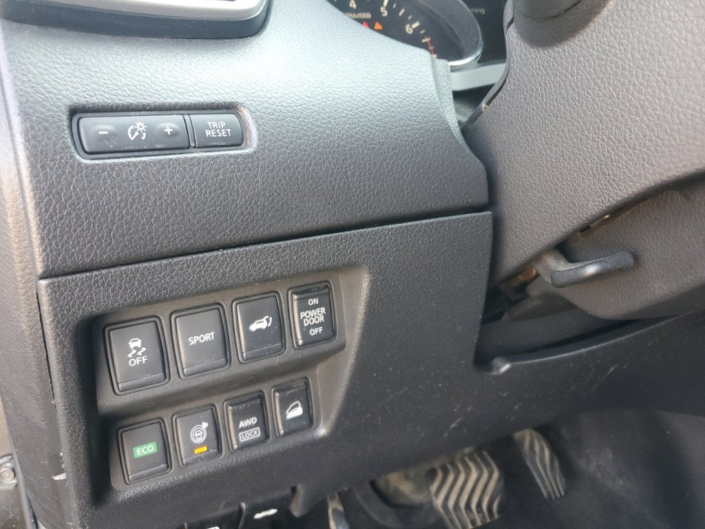 2015 Nissan Rogue SV