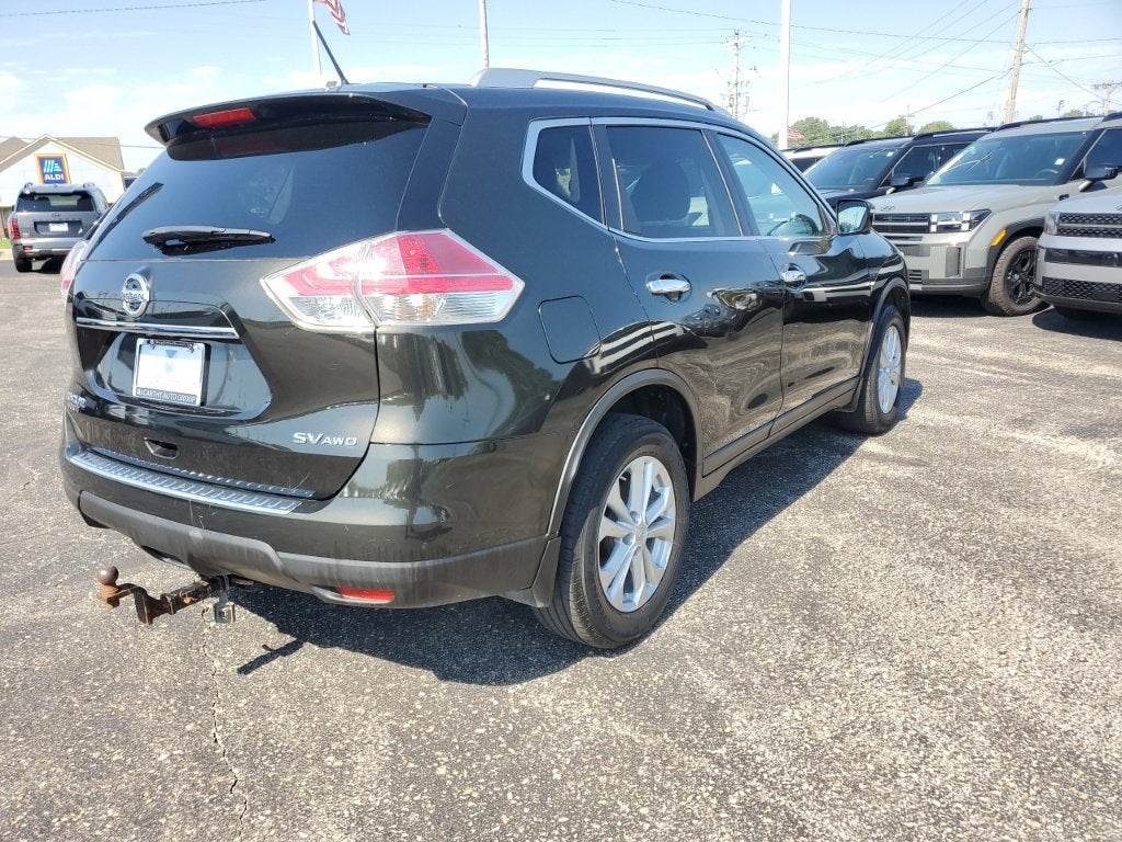 2015 Nissan Rogue SV