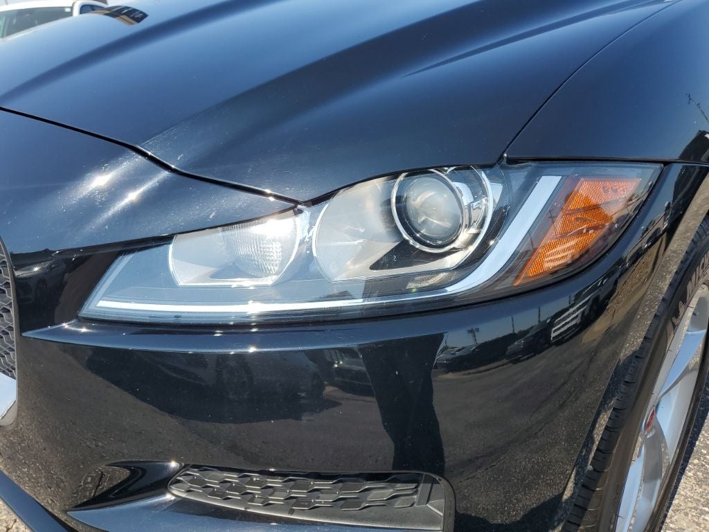 2019 Jaguar F-PACE 25t Premium