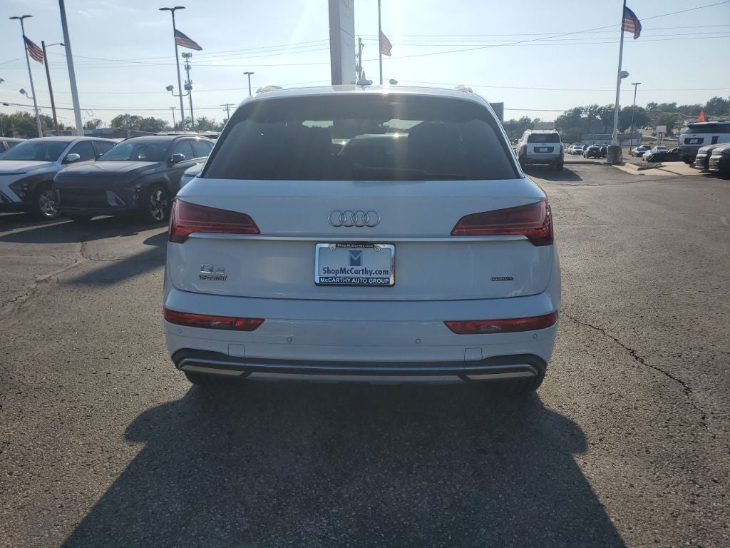2021 Audi Q5 45 Prestige quattro