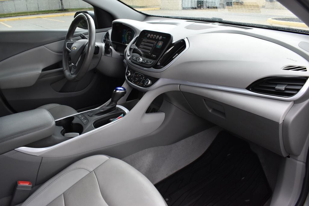 2018 Chevrolet Volt LT