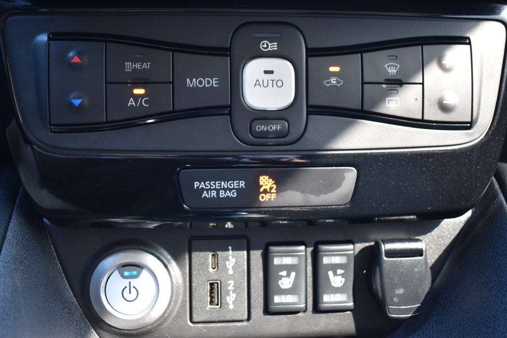 2024 Nissan Leaf SV Plus