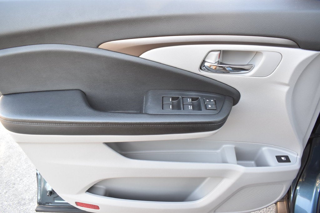 2020 Honda Pilot EX