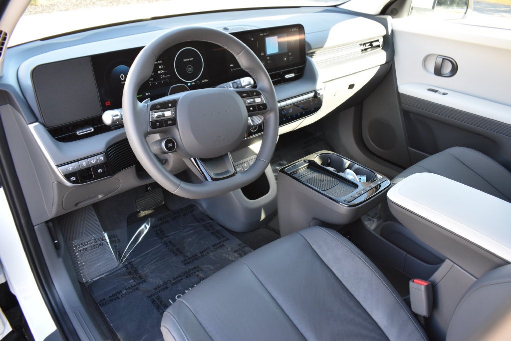 2025 Hyundai IONIQ 5 SEL
