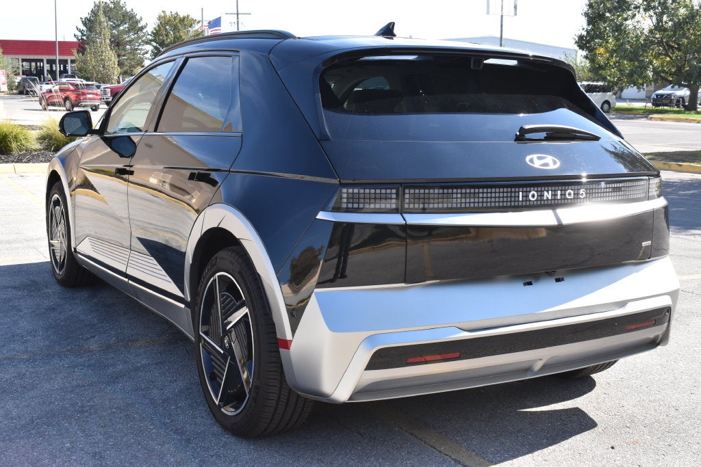 2025 Hyundai IONIQ 5 Limited